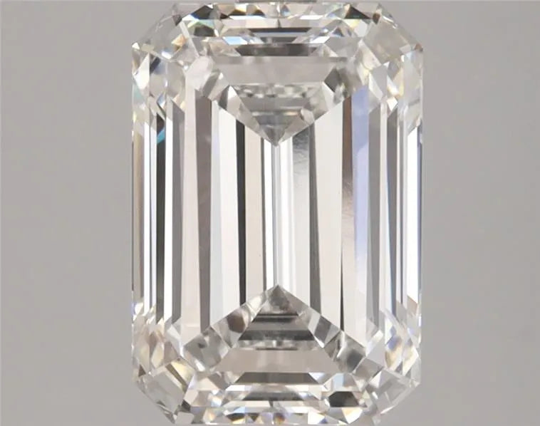 2.96ct Emerald Lab Grown Diamond (Colour F, Clarity VVS2, IGI Certified) 2.96ct Emerald Lab Grown Diamond (Colour F, Clarity VVS2, IGI Certified)