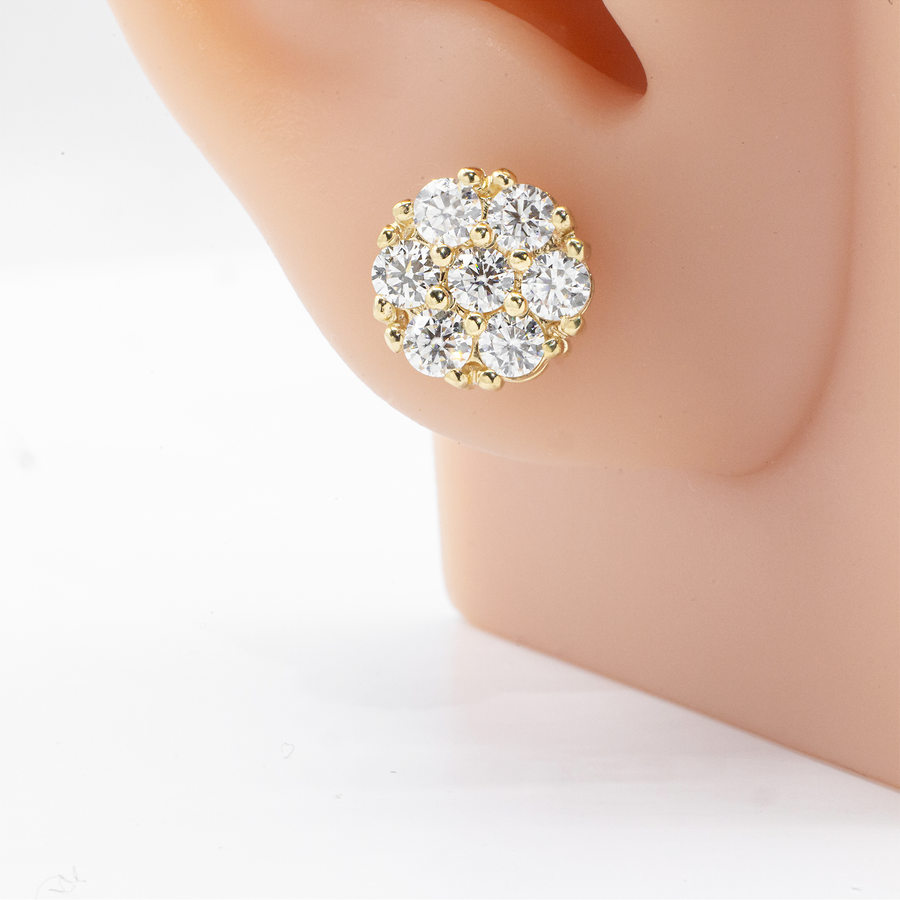 14k White Gold Diamond Cluster Stud Earrings 0.96 Cwt.