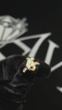 18k Gold Knot Ring 1.07 Ctw
