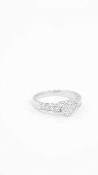 10K Solid White Gold Womens Lab Diamond Heart Ring 0.32 Ctw
