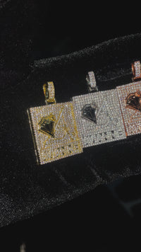 18k Gold Plated and Swarovski Avianne Pendant