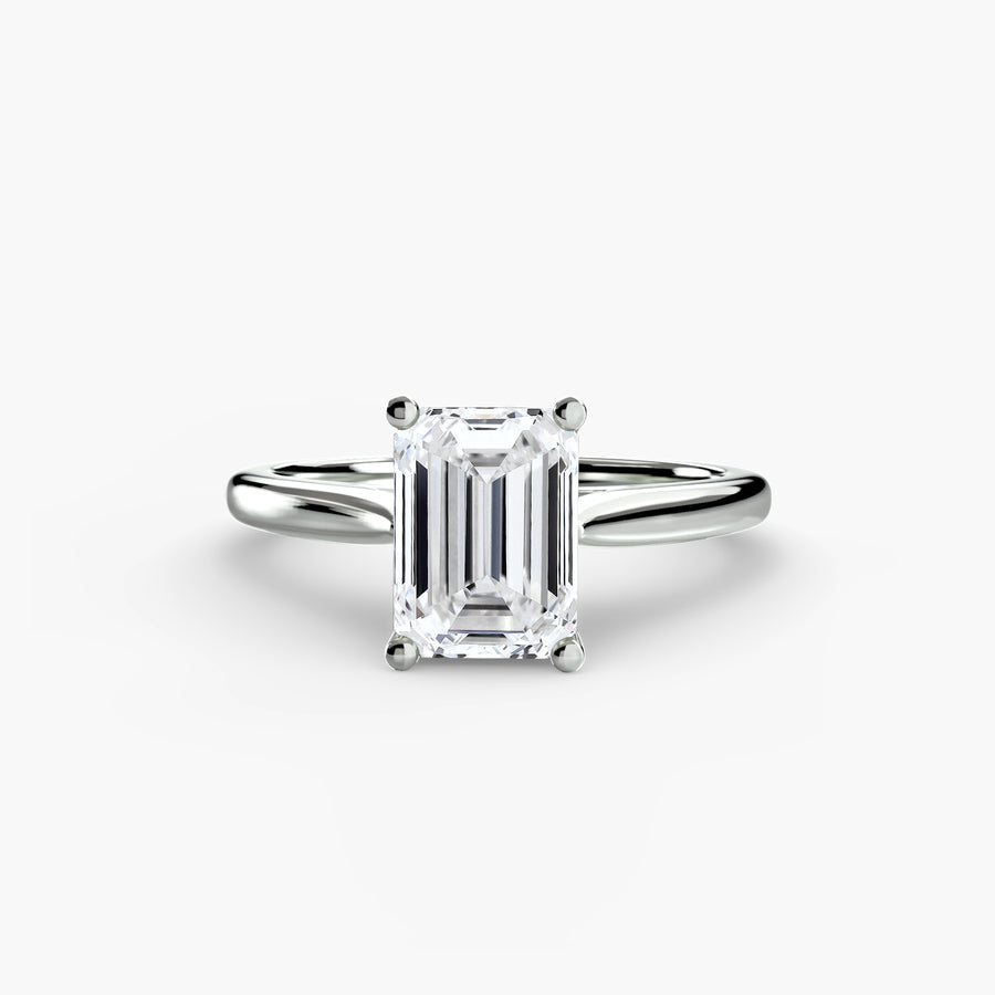 14K White Gold / Emerald Solitaire ring 1