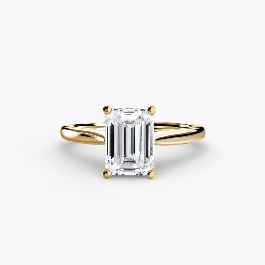 14K Yellow Gold / Emerald Solitaire ring 1