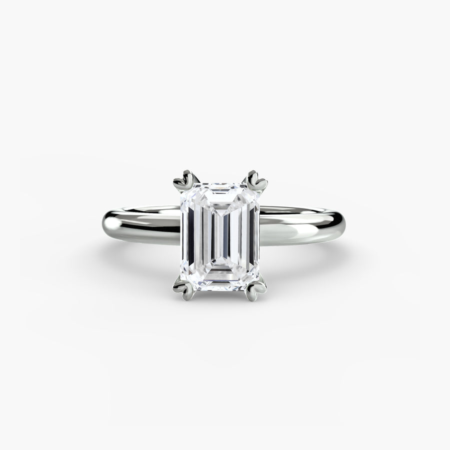 14K White Gold / Emerald Solitaire ring 2