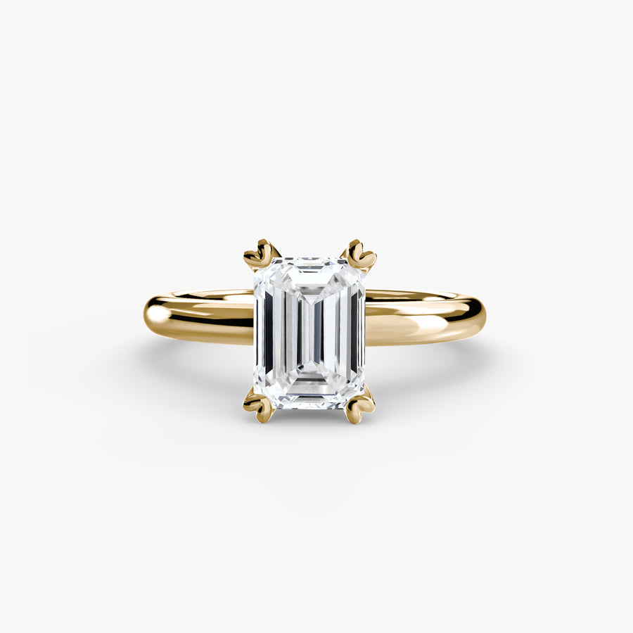14K Yellow Gold / Emerald Solitaire ring 2