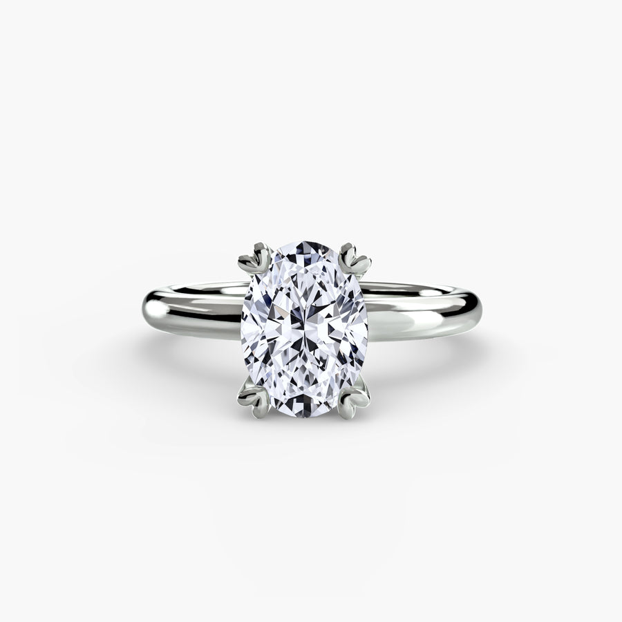 14K White Gold / Oval Solitaire ring 2