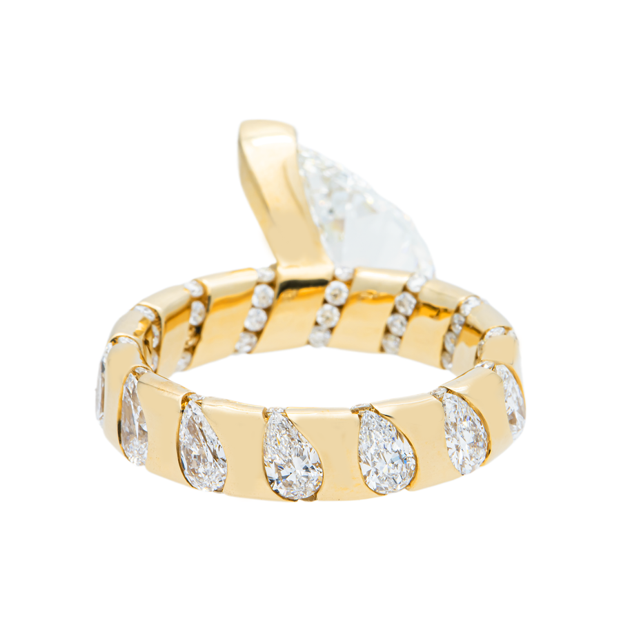 14K Yellow Gold Pear Cut Diamond Wedding Ring 3.12 CTW VVS2 E-F