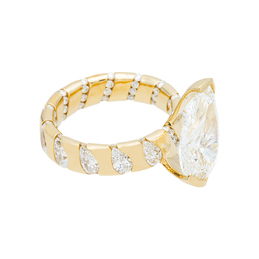 14K Yellow Gold Pear Cut Diamond Wedding Ring 3.12 CTW VVS2 E-F