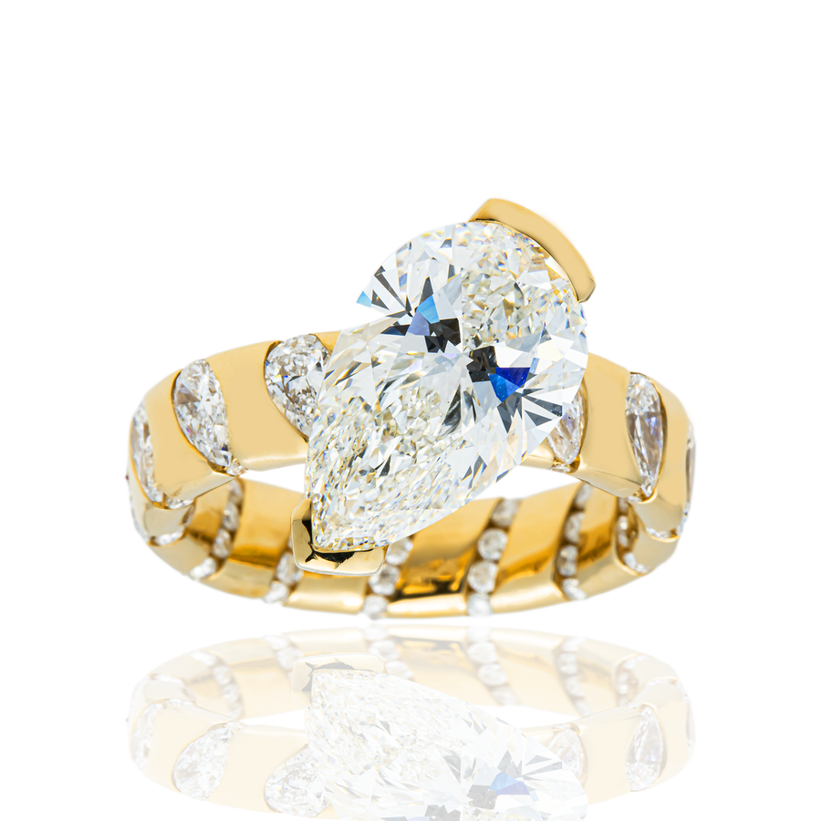 14K Yellow Gold Pear Cut Diamond Wedding Ring 3.12 CTW VVS2 E-F