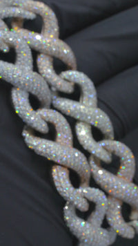14k Two Tone Infinity Necklace 32.32ctw