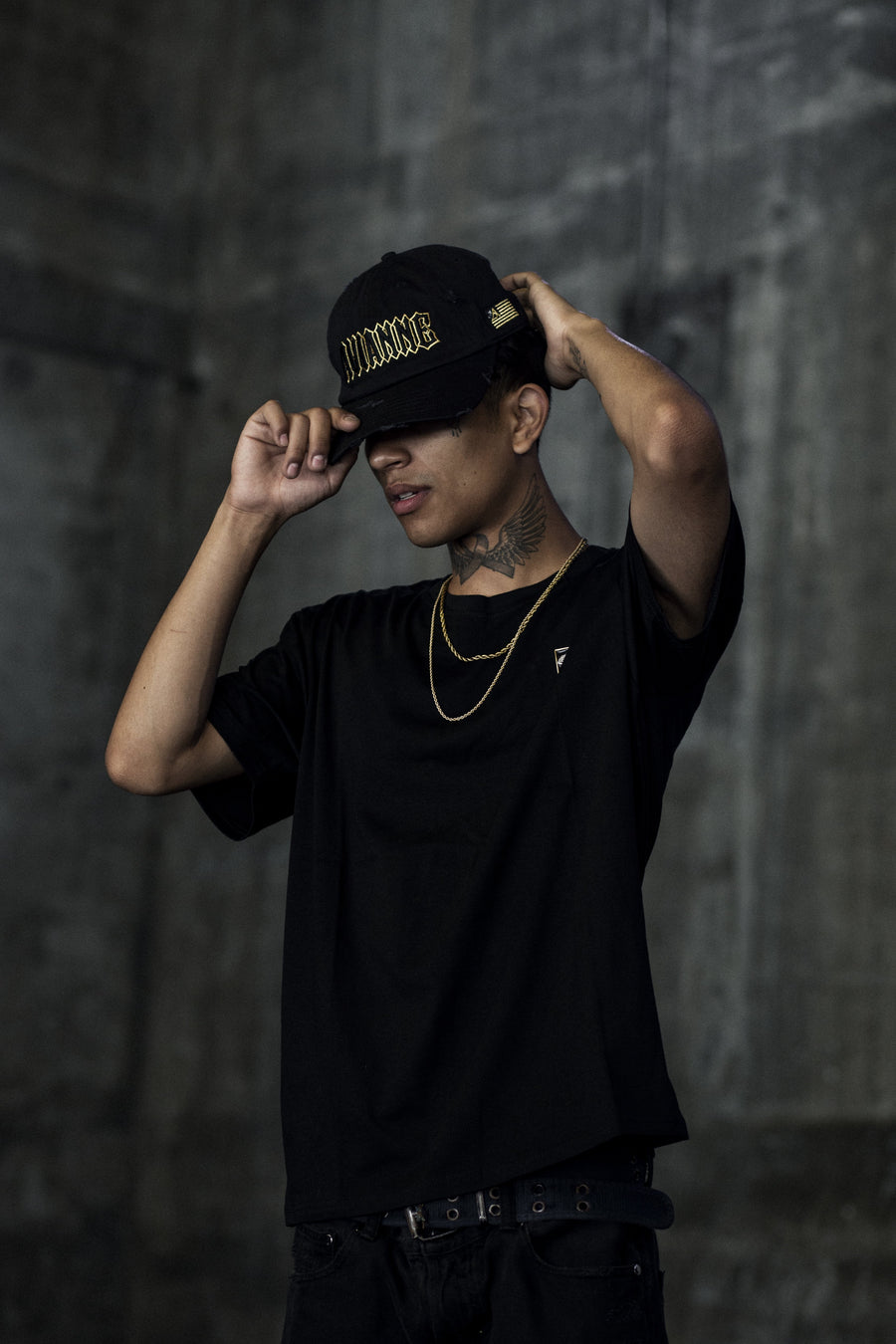 Avianne Black Gold Border Distressed Cap
