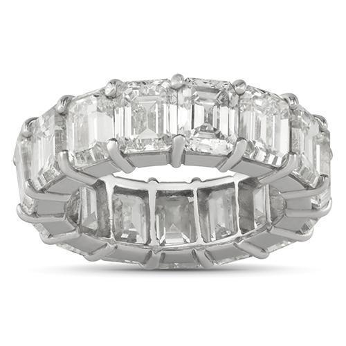 Emerald Cut Diamond Eternity Band in Platinum 15.16 Ctw