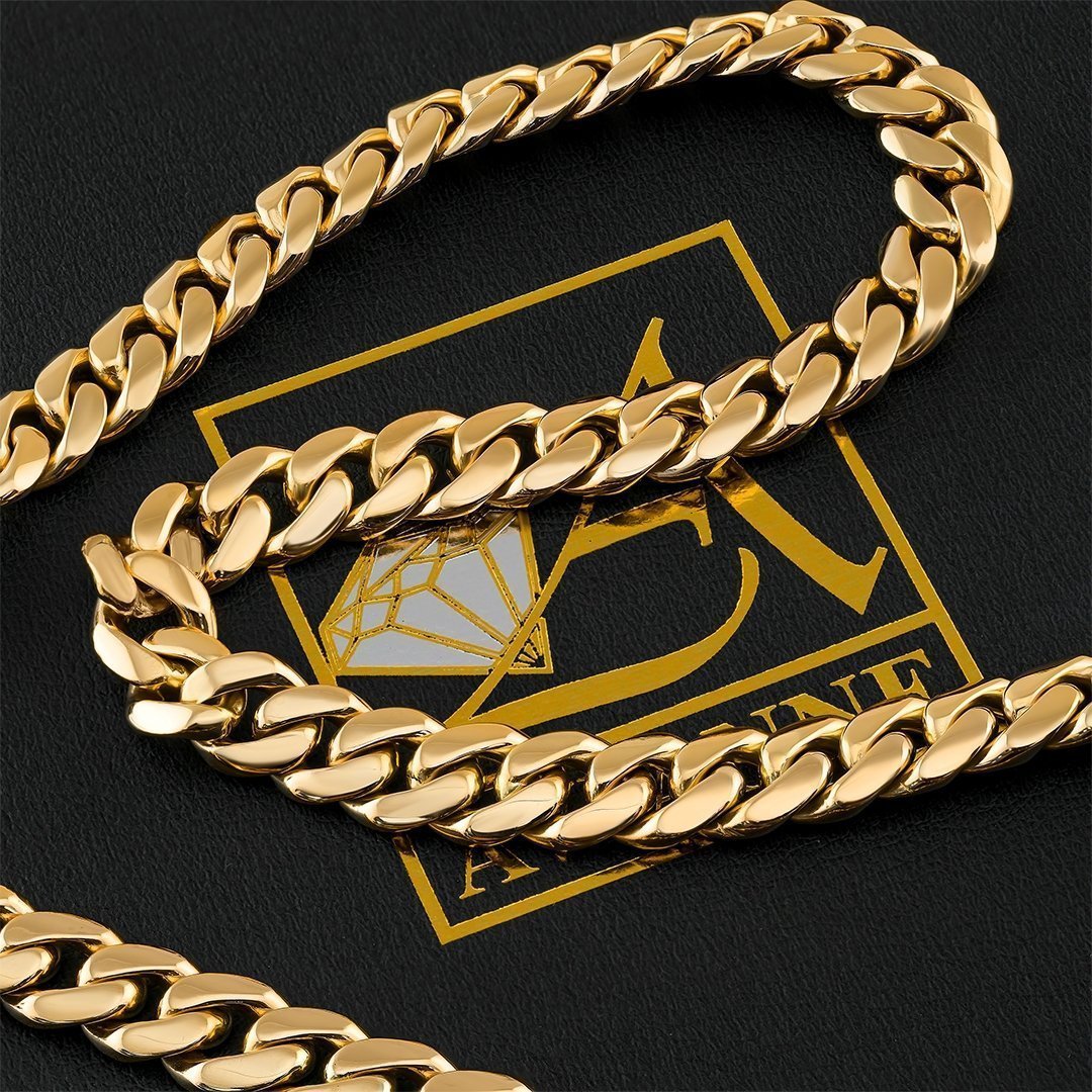 18k Yellow Gold Cuban Link Chain 10.5 mm