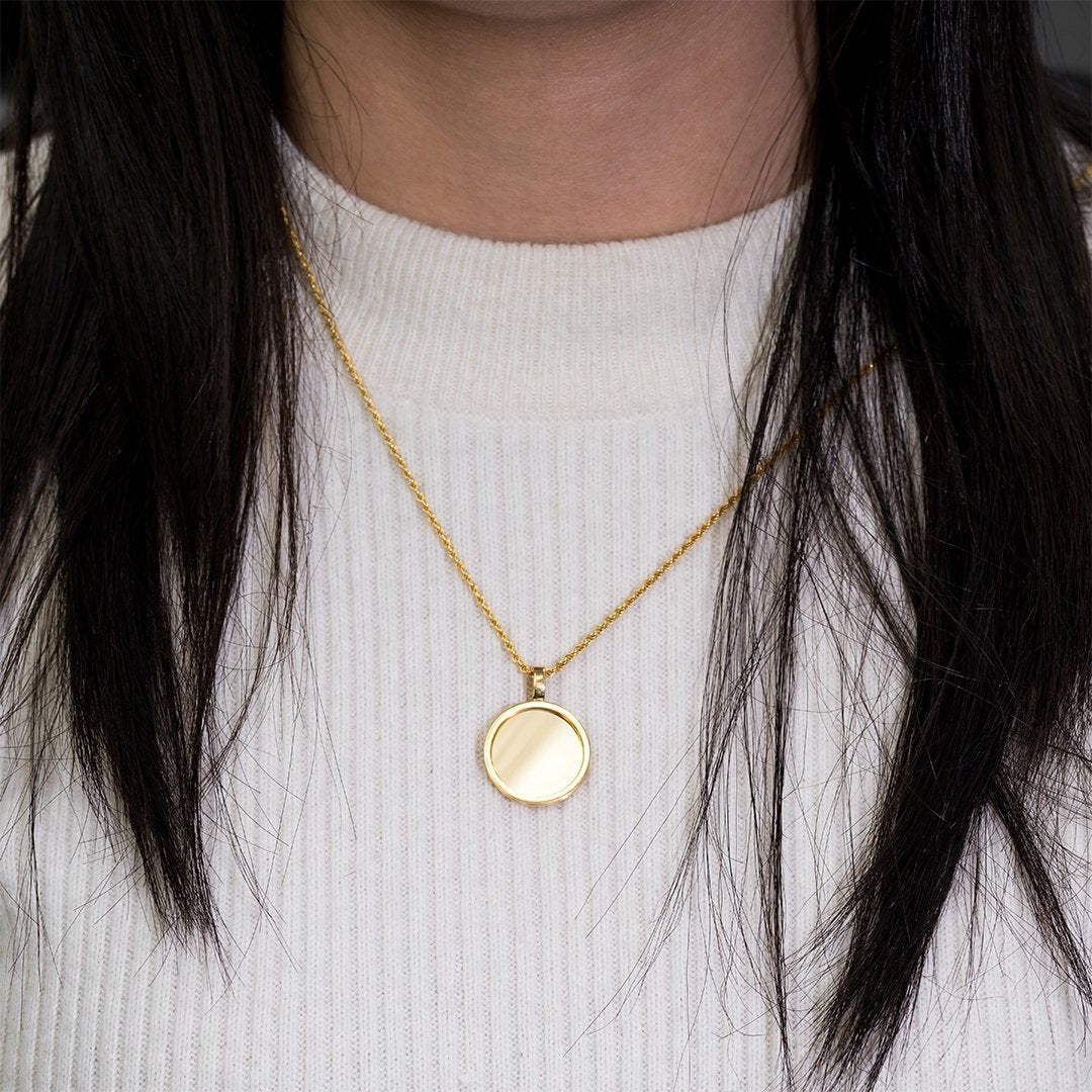 14K Yellow Gold Memory Frame Pendant - Main Image