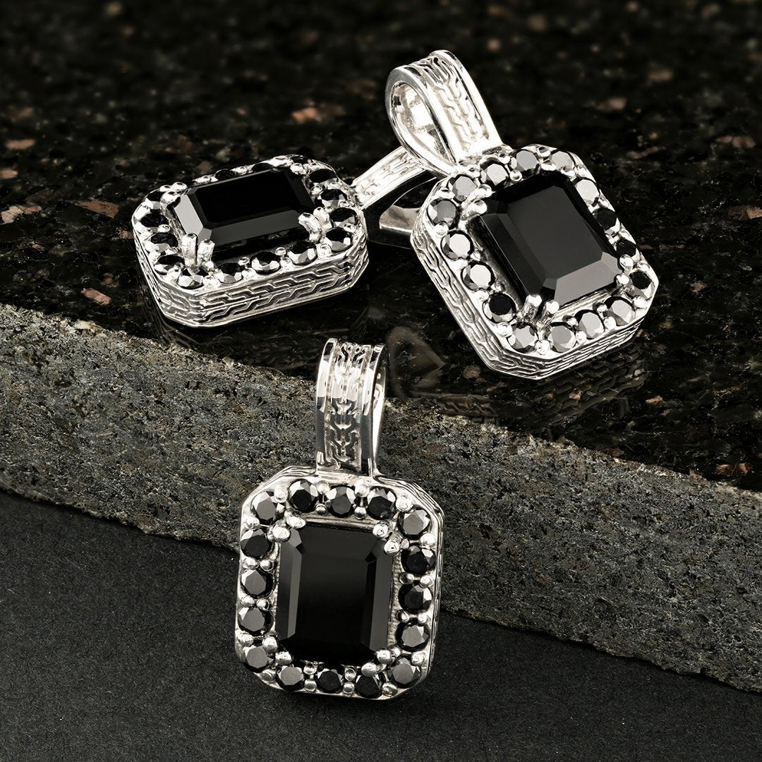 Black Diamond Royal Pendant in Sterling Silver 1.41 Ctw