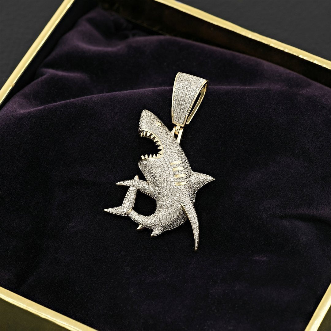 Yellow Diamond Shark Pendant in 10k Yellow Gold 0.95 Ctw