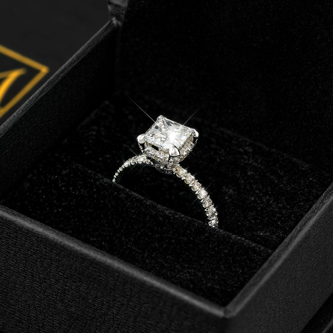 14k White Gold Princess Cut Center Stone Diamond Engagement Ring 3.20 Ctw