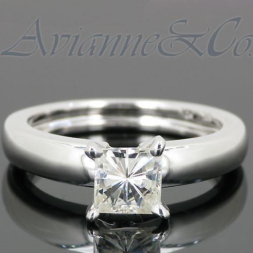 14K White Solid Gold Diamond Solitaire Engagement Ring 0.95 Ctw