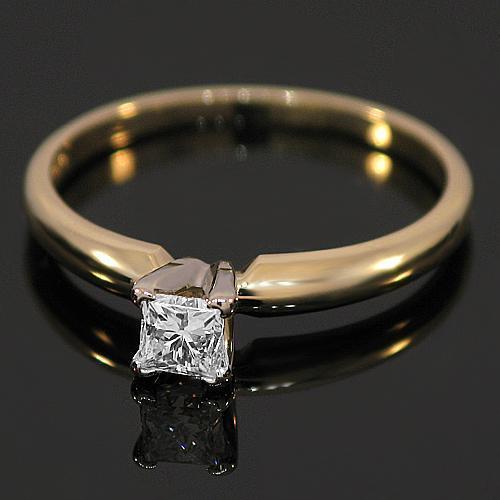 14K Yellow Solid Gold Diamond Bridal Ring Set 0.25 Ctw