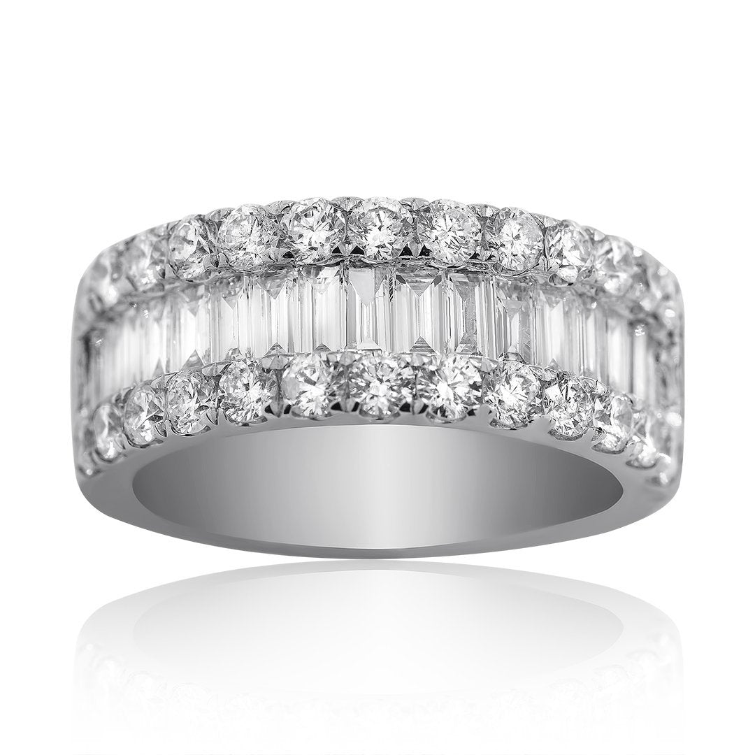 18K White Gold Womens Baguette Diamond Wedding Band 1.15 Ctw