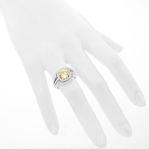 18K White Solid Gold Diamond Engagement Ring 3.31 Ctw