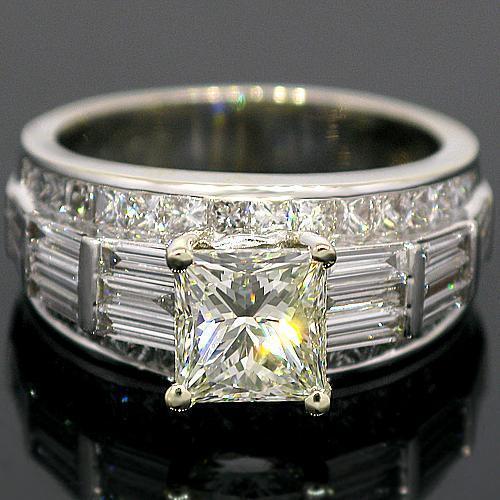 18K White Solid Gold Diamond Engagement Ring 4.26 Ctw