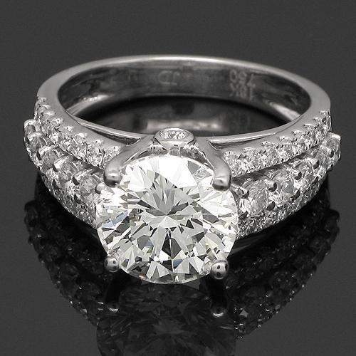 18K White Solid Gold Diamond Engagement Ring 4.53 Ctw