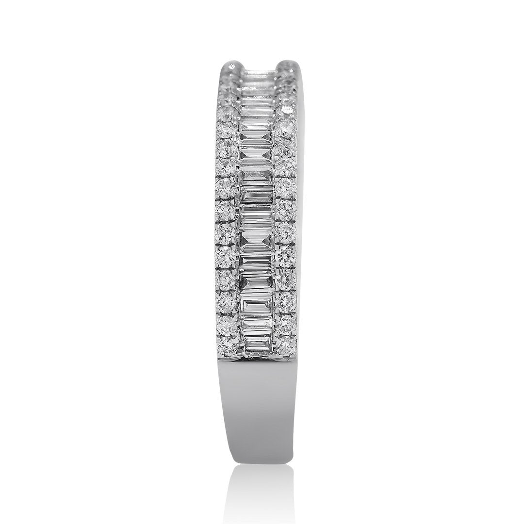 18K White Solid Gold Womens Baguette Diamond Wedding Band 0.59 Ctw