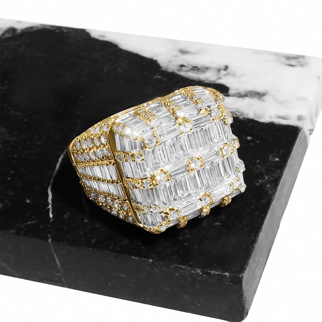 Yellow Baguette ring in 14k Yellow Gold 5.65 ctw