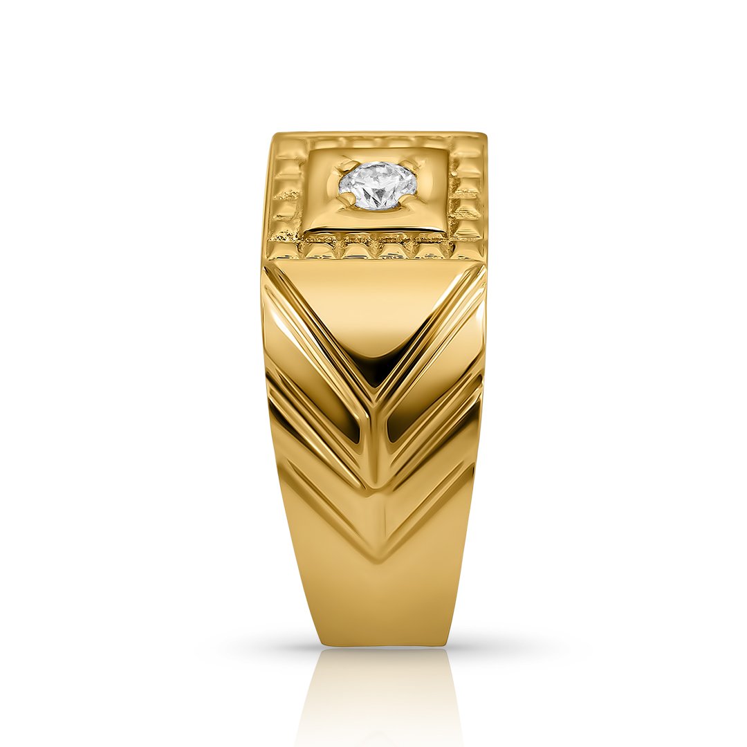 Vintage 14K Yellow Gold Diamond and Emerald Cut sapphire Dress ring